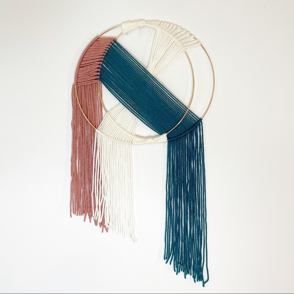 NEW! Handmade Yarn Wall Hanging - Picture 1 of 9
